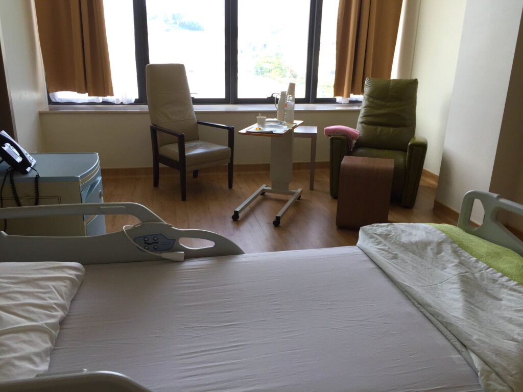 マレーシア病院日本語入院費用